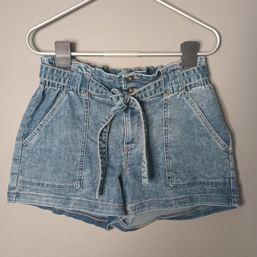 Maurices blue denim shorts with